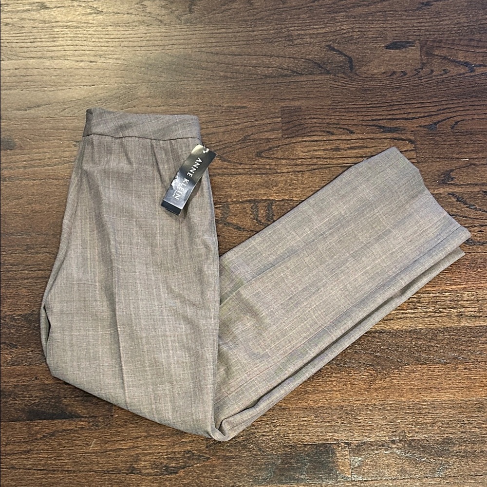 NWT Anne Klein Women’s Taupe Dress Pants Size 4